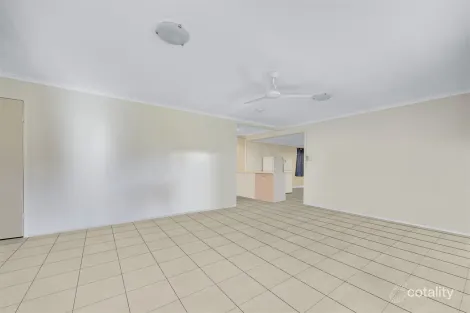 Property photo of 8 Barklya Court Benaraby QLD 4680