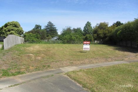 Property photo of 8 Karrala Court Drouin VIC 3818