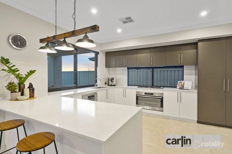 Property photo of 39 Spinnaker Heights Yangebup WA 6164