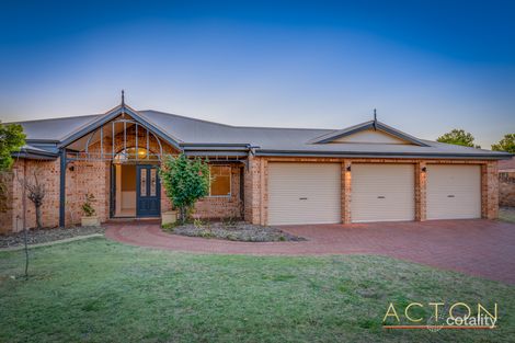 Property photo of 14 Kinnerton Gardens Canning Vale WA 6155