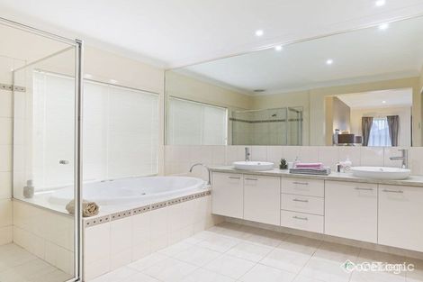 Property photo of 51 Westbrook Drive Keysborough VIC 3173