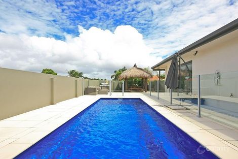 11 Razorbill St, Burleigh Waters, QLD 4220