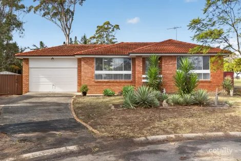 11 Finch Pl, Ingleburn, NSW 2565