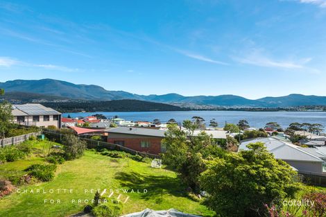 Property photo of 75 Kaoota Road Rose Bay TAS 7015