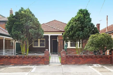 9 Winston Ave, Earlwood, NSW 2206