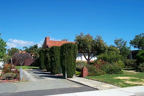 19 Treeby St, Coolbellup, WA 6163