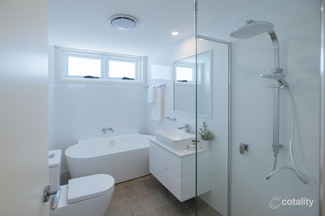 12/93 Windsor Rd, Norwest, NSW 2153