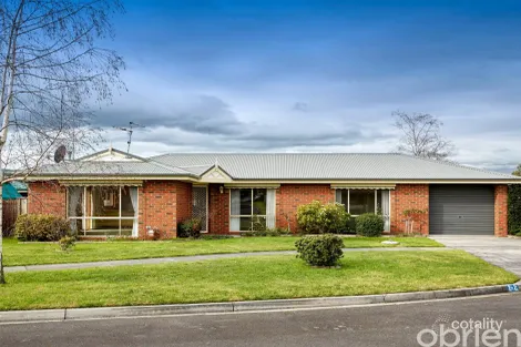 2/2 Janette Cl, Warragul, VIC 3820