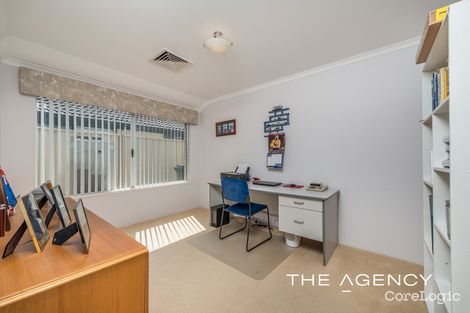 Property photo of 12 Masthead Close Jindalee WA 6036