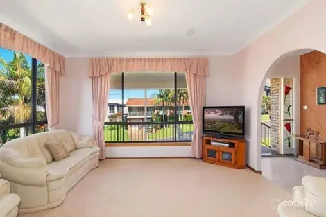 Property photo of 72 Moruya Drive Port Macquarie NSW 2444