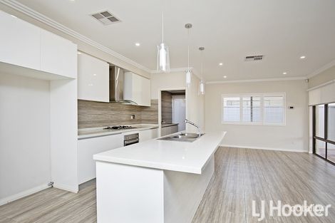 Property photo of 7/56 Catalina Drive Lakelands WA 6180