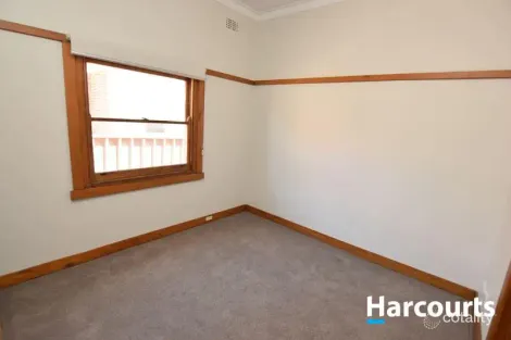 Property photo of 8 Docker Street Wangaratta VIC 3677