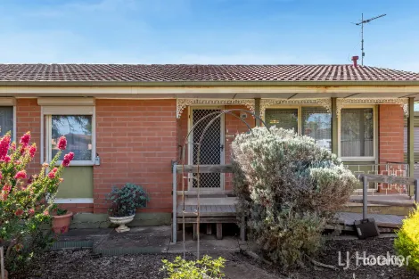 Property photo of 21 Cavenagh Street Elizabeth Downs SA 5113