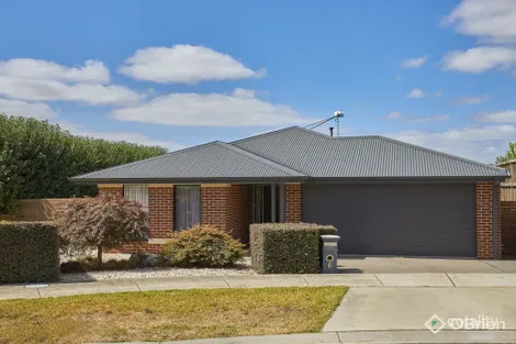 Property photo of 6 Opal Court Warragul VIC 3820
