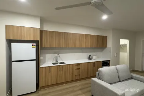 27b Cutbush Rd, Everton Park, QLD 4053