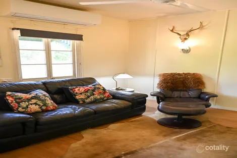 Property photo of 42 Thistle Street Blackall QLD 4472