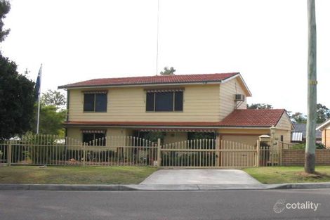 63 Henry Parkes Dr, Berkeley Vale, NSW 2261