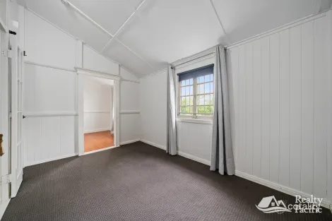 Property photo of 26 Primmer Street Coorparoo QLD 4151