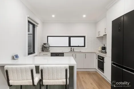 Property photo of 5/94 Brice Avenue Mooroolbark VIC 3138