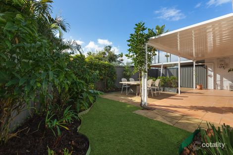 Property photo of 2/15 Logan Avenue Miami QLD 4220