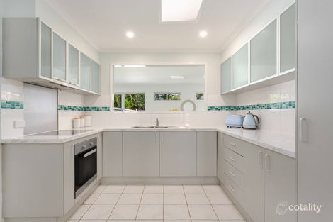 Property photo of 2/15 Logan Avenue Miami QLD 4220