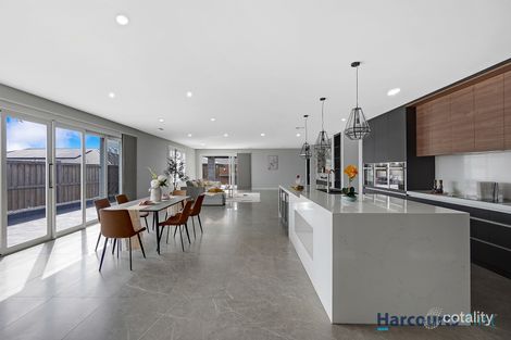 Property photo of 31 Canning Drive Mickleham VIC 3064