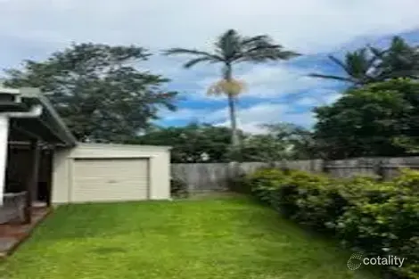 Property photo of 2/4 Adelong Crescent Buddina QLD 4575