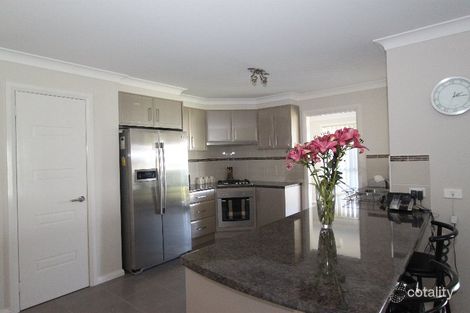 Property photo of 32 Westbourne Drive Llanarth NSW 2795