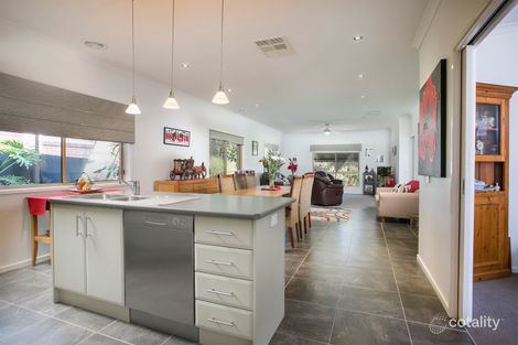 Property photo of 5 Erniold Road Strathdale VIC 3550