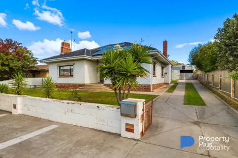 8 Hunter St, Golden Square, VIC 3555