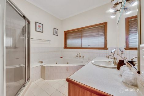 Property photo of 165 Phillips Road Castle Creek VIC 3691
