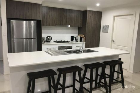 Property photo of 95 Brooklyn Drive Bourkelands NSW 2650