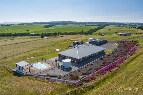 Property photo of 28 Chalker Ridge Run-O-Waters NSW 2580