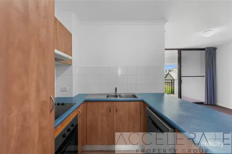 Property photo of 34/336 Boundary Street Spring Hill QLD 4000