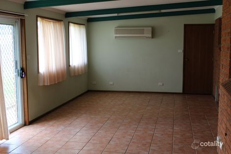 Property photo of 4 Hamilton Court West Tamworth NSW 2340