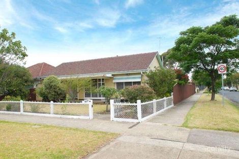 207 Woods St, Newport, VIC 3015
