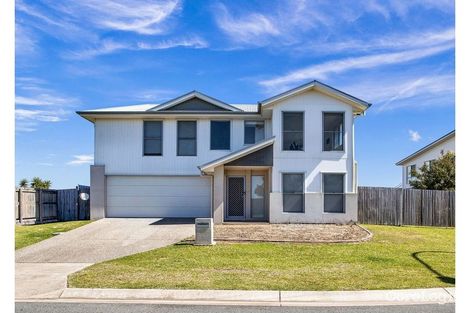 Property photo of 45 Makybe Diva Drive Ooralea QLD 4740