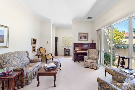 Property photo of 1/946-948 Burke Road Deepdene VIC 3103