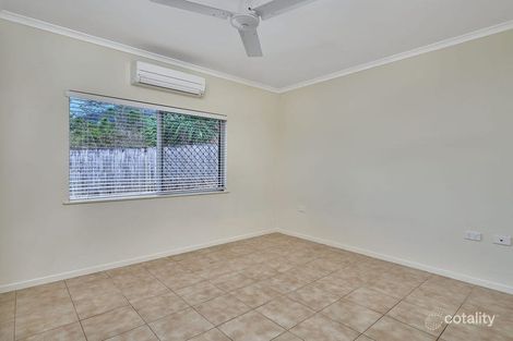 Property photo of 9 McFarlane Drive Kanimbla QLD 4870