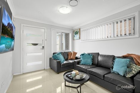Property photo of 7 Foxglove Glade Rooty Hill NSW 2766