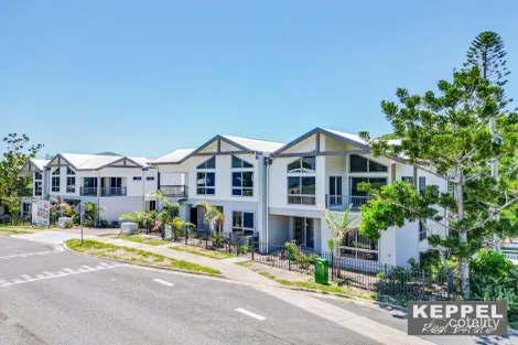 Property photo of 35 Queen Street Yeppoon QLD 4703