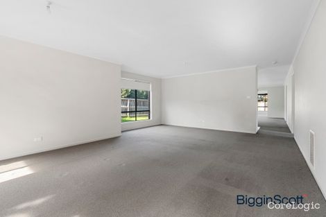 Property photo of 23 Tyler Crescent Tarneit VIC 3029