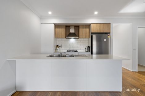 Property photo of 8 Viola Drive Rockbank VIC 3335