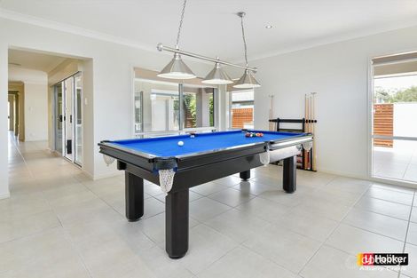 Property photo of 6 Reach Place Eatons Hill QLD 4037