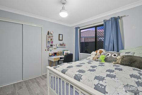 Property photo of 17 Virginia Place Wynnum West QLD 4178