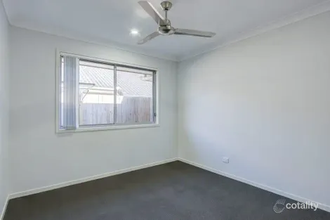 Property photo of 14 Leabrook Place Pimpama QLD 4209