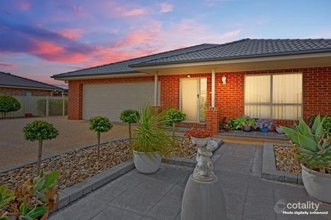 Property photo of 5 Hopbush Crescent Griffith NSW 2680