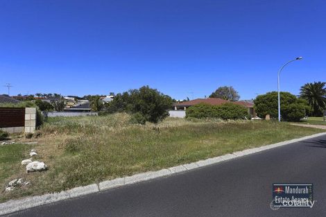 Property photo of 93 Peelwood Parade Halls Head WA 6210