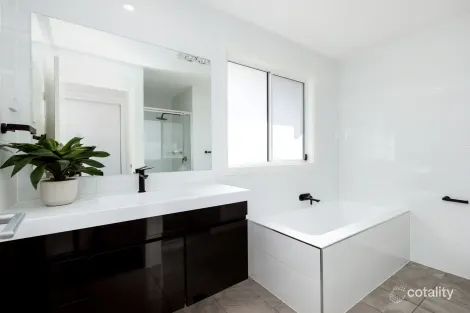 Property photo of 3/4 Ulick Street Merewether NSW 2291