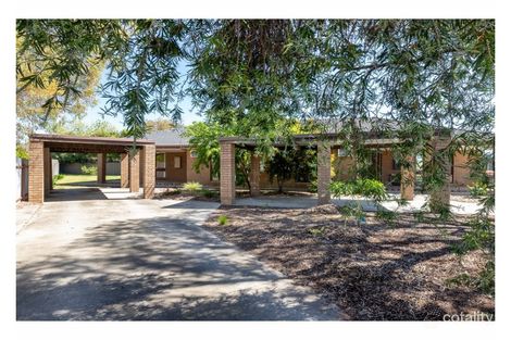 Property photo of 1/1 Robert Crescent West Wodonga VIC 3690